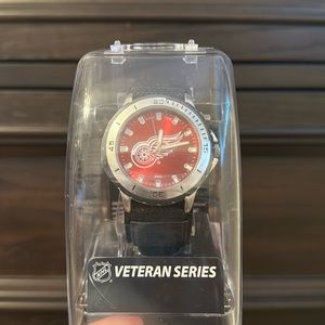 NWT NHL Detroit Red Wings Veteran Series Gametime Watch